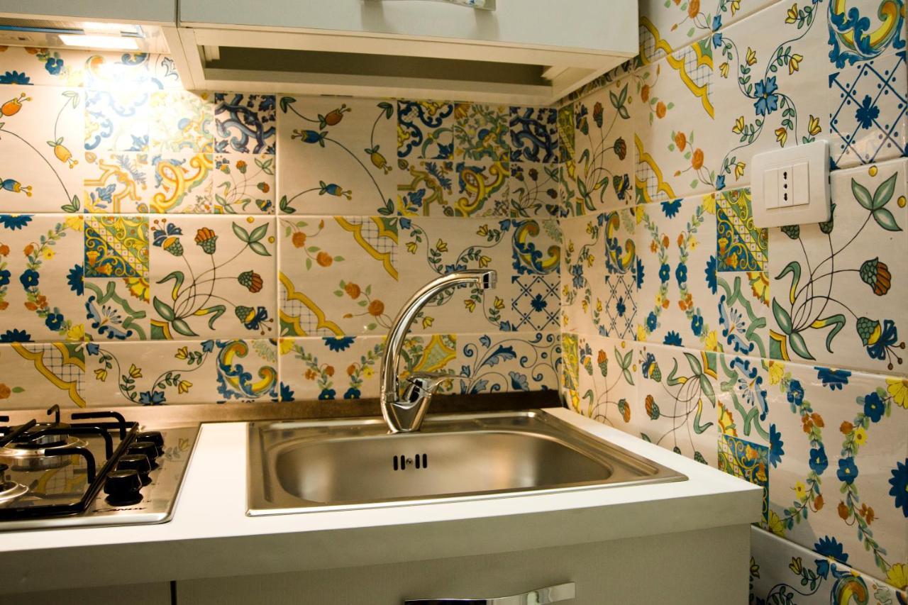 Mincasa Nel Cuore Di Napoli Екстериор снимка